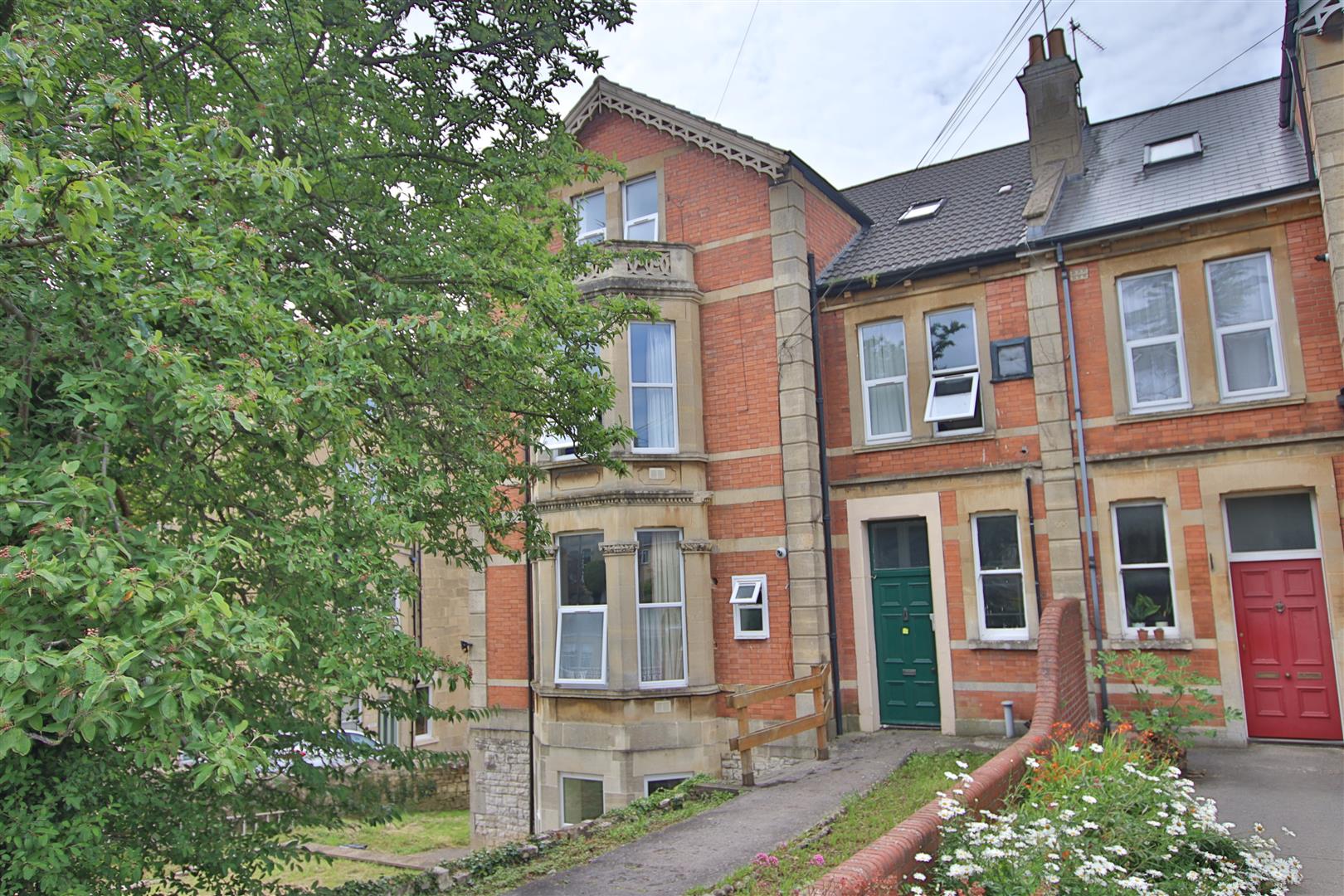 Newbridge Hill, Bath, BA1